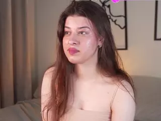 MiaShandri's Live Sex Cam Show
