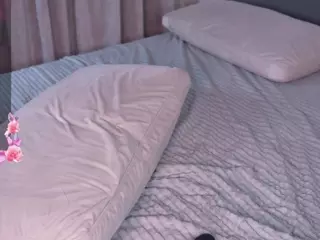MiaShandri's Live Sex Cam Show