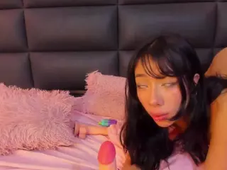 miss-gaia's Live Sex Cam Show