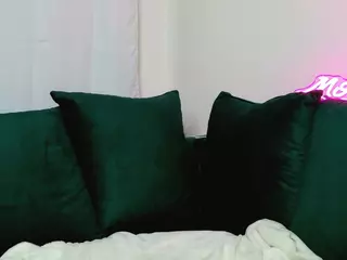 MollyMosley's Live Sex Cam Show