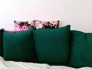 MollyMosley's Live Sex Cam Show