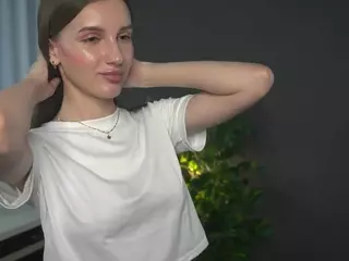 PrimroseAlliston's Live Sex Cam Show