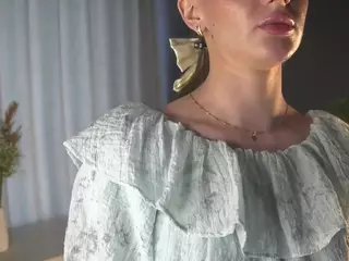 PrimroseAlliston's Live Sex Cam Show