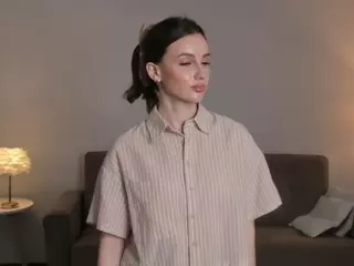PrimroseAlliston's Live Sex Cam Show
