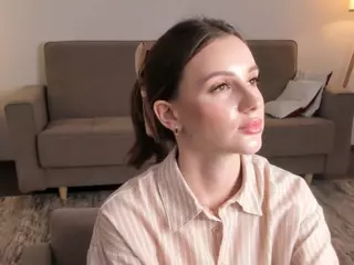 PrimroseAlliston's Live Sex Cam Show