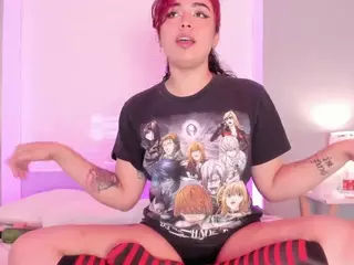 Scarlet's Live Sex Cam Show