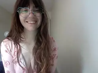 shelbistheshloth's Live Sex Cam Show