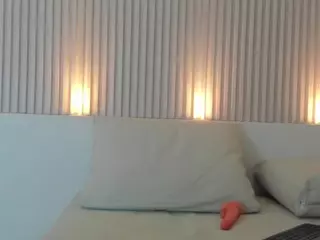 Violet-Roux's Live Sex Cam Show