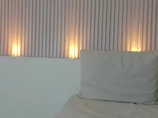 Violet-Roux's Live Sex Cam Show