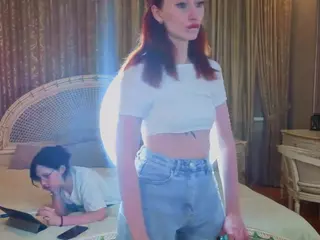 WiloneClutter's Live Sex Cam Show