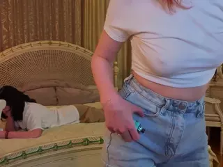WiloneClutter's Live Sex Cam Show