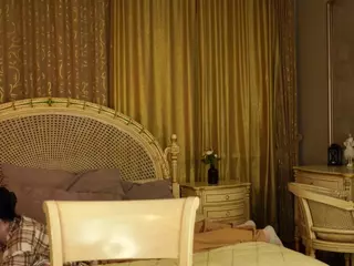 WiloneClutter's Live Sex Cam Show