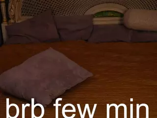 WiloneClutter's Live Sex Cam Show