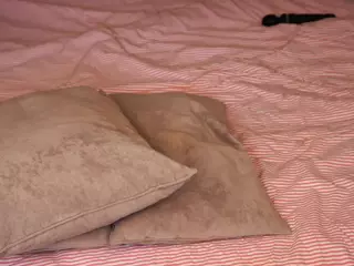 WiloneClutter's Live Sex Cam Show