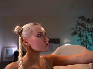 cindyluv's Live Sex Cam Show