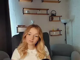 EdinaCroswell's Live Sex Cam Show