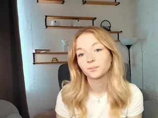 EdinaCroswell's Live Sex Cam Show
