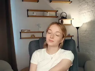 EdinaCroswell's Live Sex Cam Show