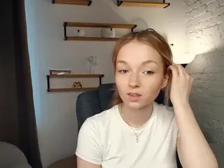 EdinaCroswell's Live Sex Cam Show