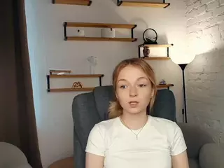 EdinaCroswell's Live Sex Cam Show