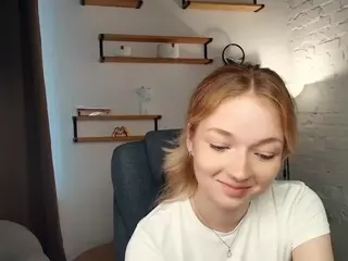 EdinaCroswell's Live Sex Cam Show