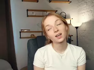 EdinaCroswell's Live Sex Cam Show