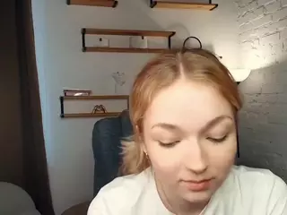 EdinaCroswell's Live Sex Cam Show