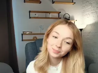 EdinaCroswell's Live Sex Cam Show