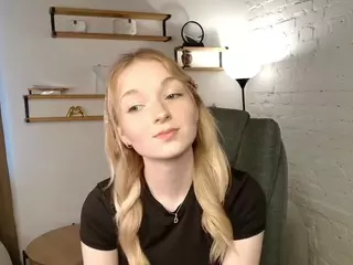 EdinaCroswell's Live Sex Cam Show