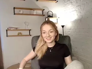 EdinaCroswell's Live Sex Cam Show