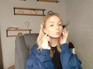 EdinaCroswell's Live Sex Cam Show