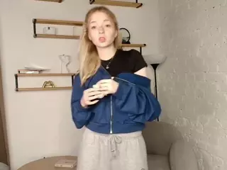 EdinaCroswell's Live Sex Cam Show