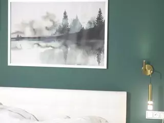 ErlineBelow's Live Sex Cam Show