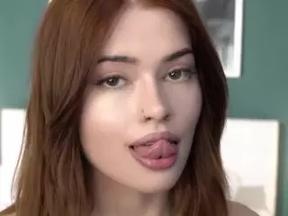 ErlineBelow's Live Sex Cam Show