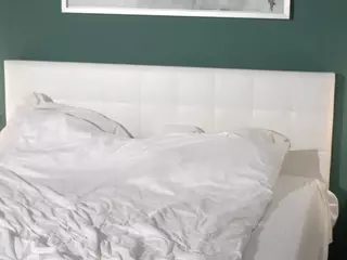 ErlineBelow's Live Sex Cam Show