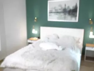 ErlineBelow's Live Sex Cam Show