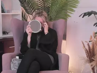 FeliceCreswell's Live Sex Cam Show