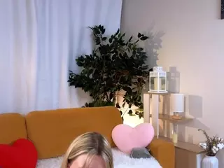 FeliceCreswell's Live Sex Cam Show