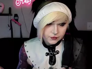 Iveystrigoi's Live Sex Cam Show