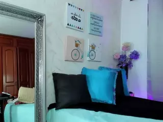 leyahh's Live Sex Cam Show