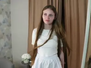 LoraAspen's Live Sex Cam Show