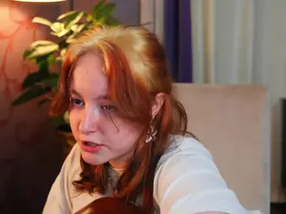 LynDollins's Live Sex Cam Show