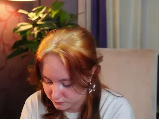 LynDollins's Live Sex Cam Show