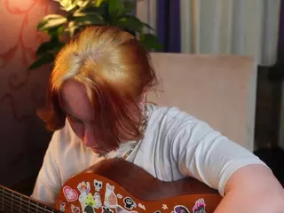 LynDollins's Live Sex Cam Show