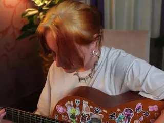 LynDollins's Live Sex Cam Show