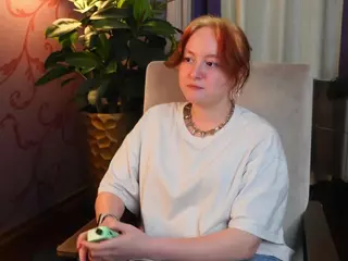 LynDollins's Live Sex Cam Show
