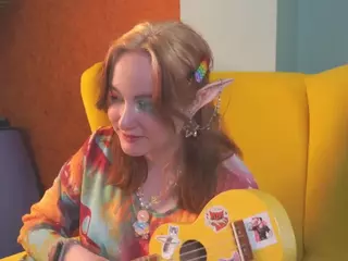 LynDollins's Live Sex Cam Show