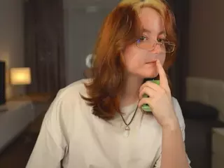 LynDollins's Live Sex Cam Show