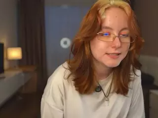 LynDollins's Live Sex Cam Show