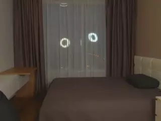 LynDollins's Live Sex Cam Show